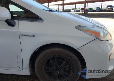 2014 Toyota Prius z USA, uszkodzony, nr VIN JTDKN3DU3E1810250